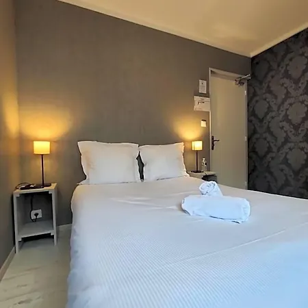Hotel Bar Du Centre 3*