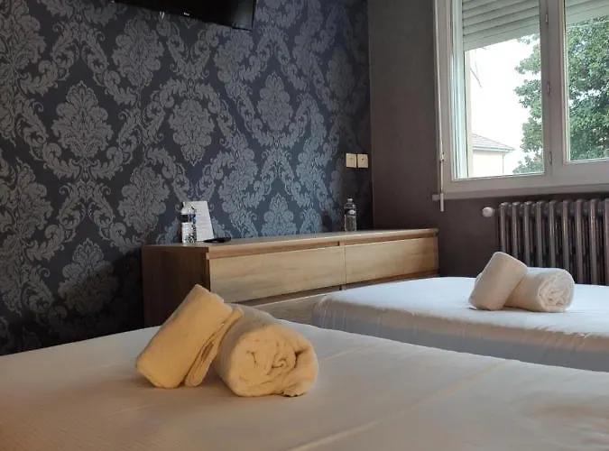 Bar Du Centre Hotel 3*